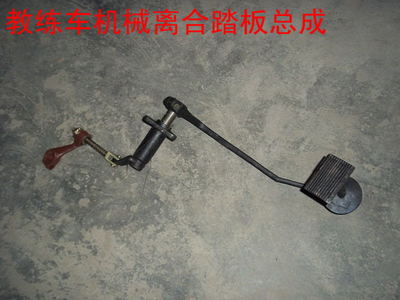 教練車配件選購(gòu)指南 楚風(fēng)品牌價(jià)格解析與維修通用零部件應(yīng)用